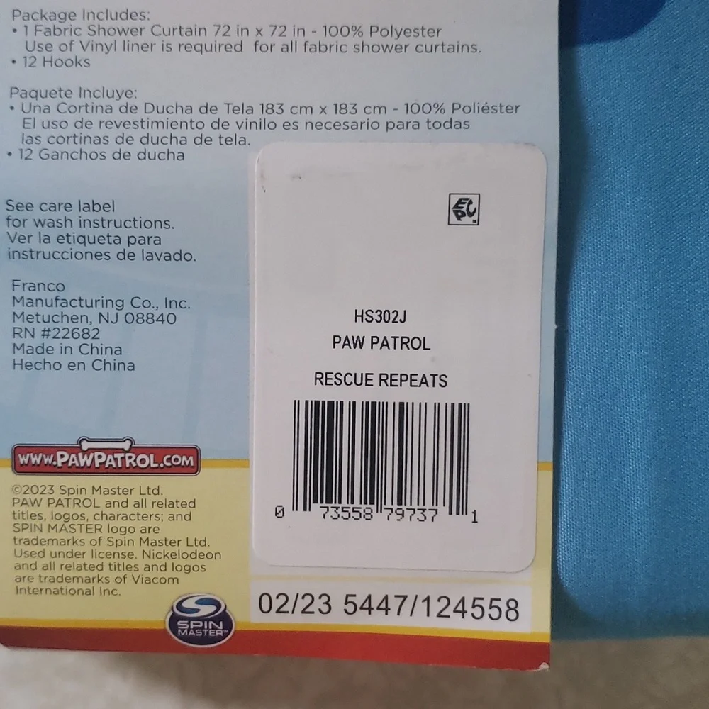 Paw patrol shower curtain Missing the hooks  New‎ never used